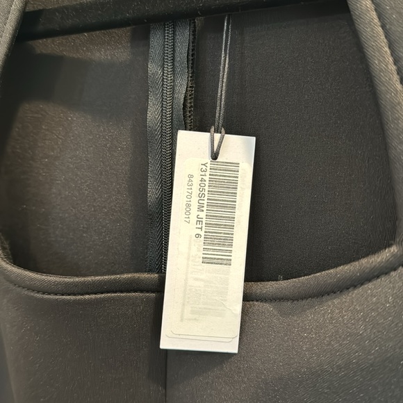 Perfect fitted black dress by Yigal Azrouel - Picture 3 of 7